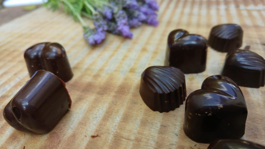 שוקולד ביתי טבעוני ללא סוכר