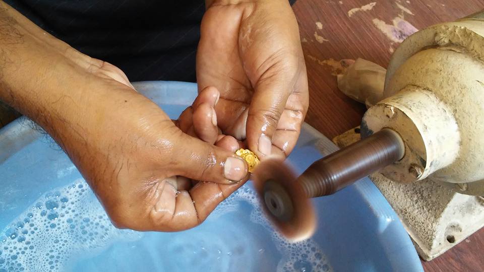 פטריות טיקה מסאלה פטריות צלויות בקארי הודי של עגבניות וקשיו