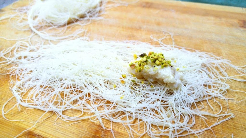 קטאיפי קדאיף מוצרלה יווני טבעוני