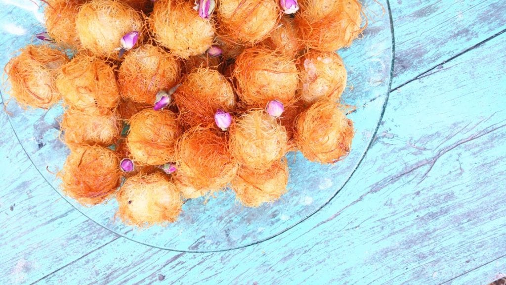 קטאיפי קדאיף מוצרלה יווני טבעוני