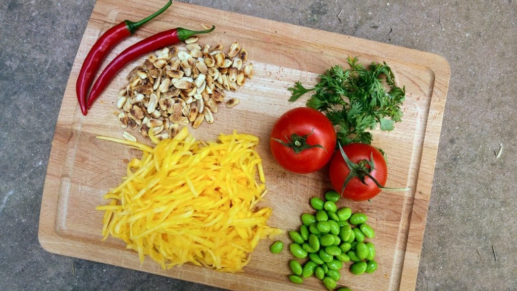 סלט פפאיה ירוקה תאילנדי