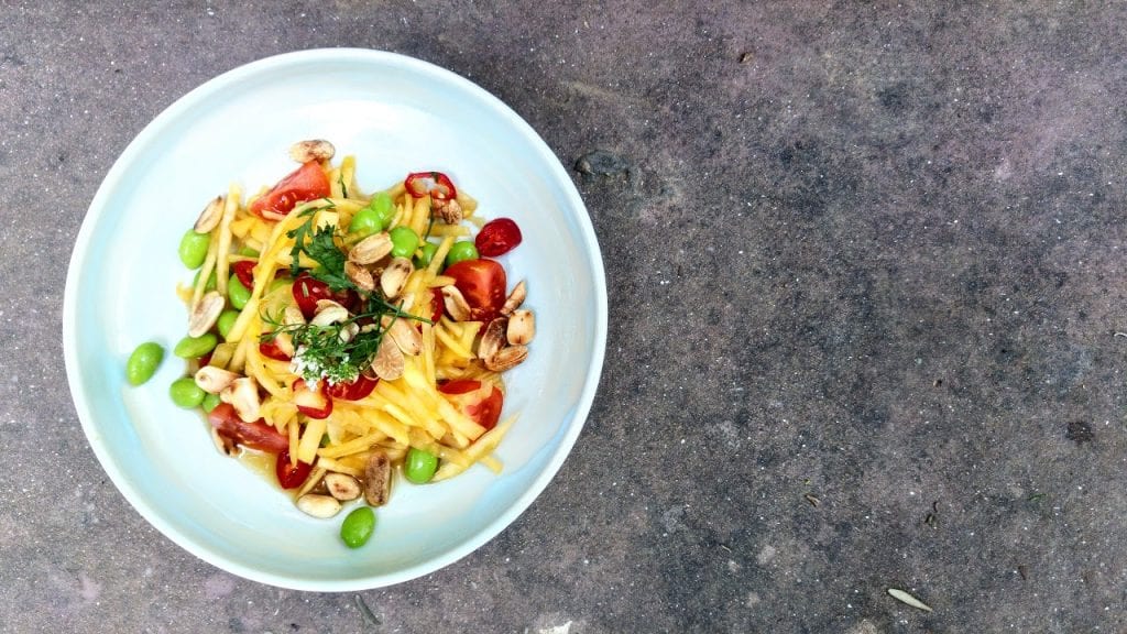 סלט פפאיה ירוקה תאילנדי