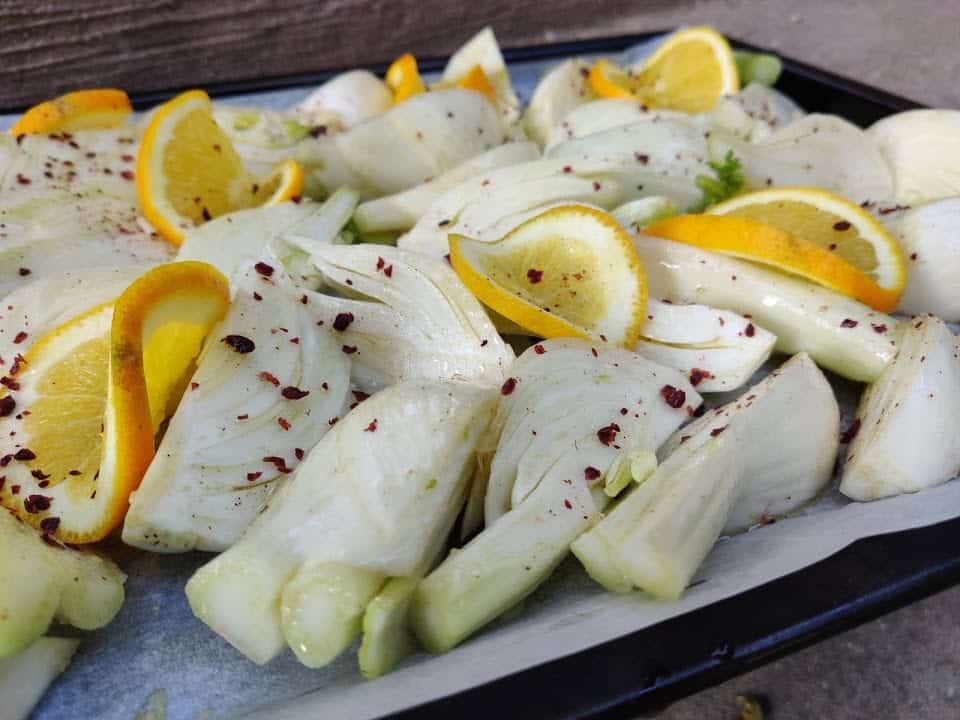 סלט שומר צלוי וסומאק